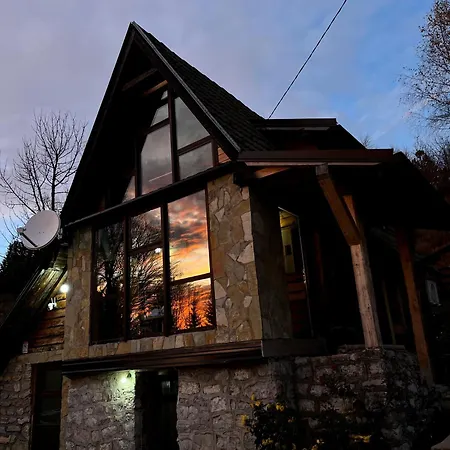 Planinska Koliba Aba-tara Chalet *